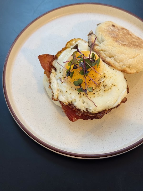 Cafe Byron 5