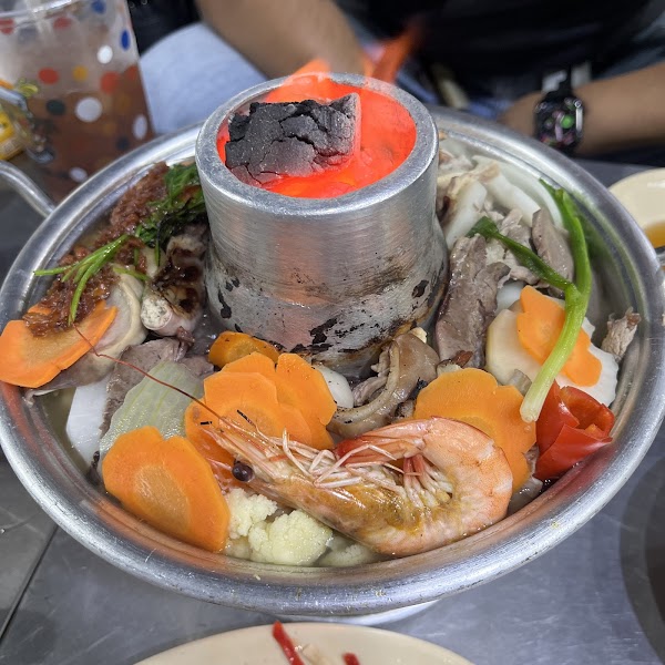 Tiệm lẩu Cù Lao 3