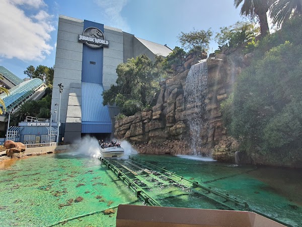 Jurassic World - The Ride 3