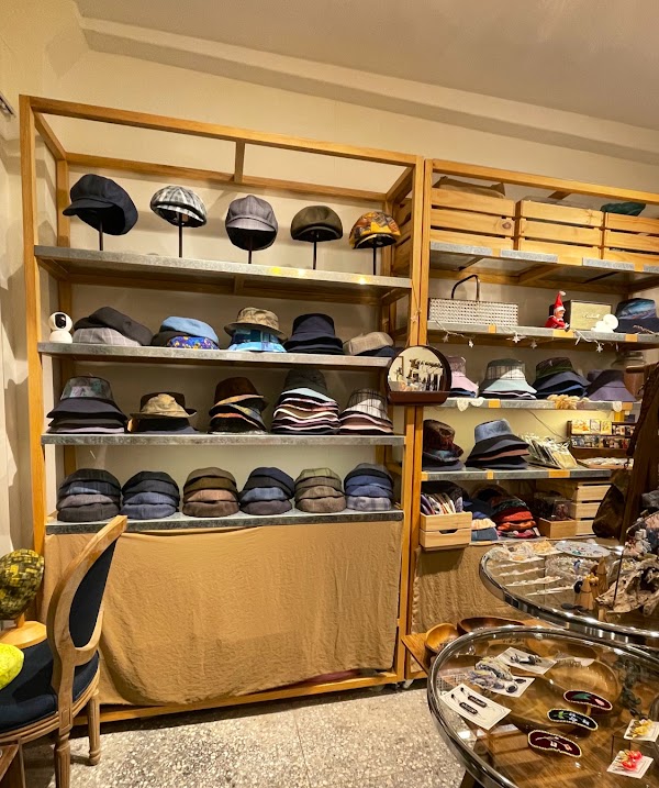 JOJA DESIGN • 糾結手作帽｜台北赤峰店 2