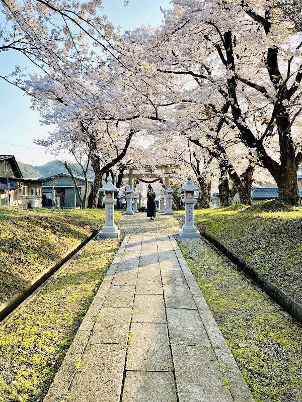 Amatsu Shrine 5