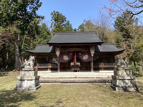 Amatsu Shrine 4