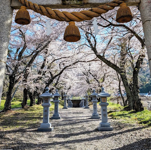 Amatsu Shrine 3