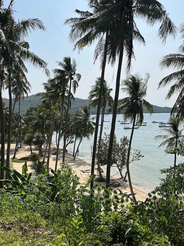 Pantai Alano