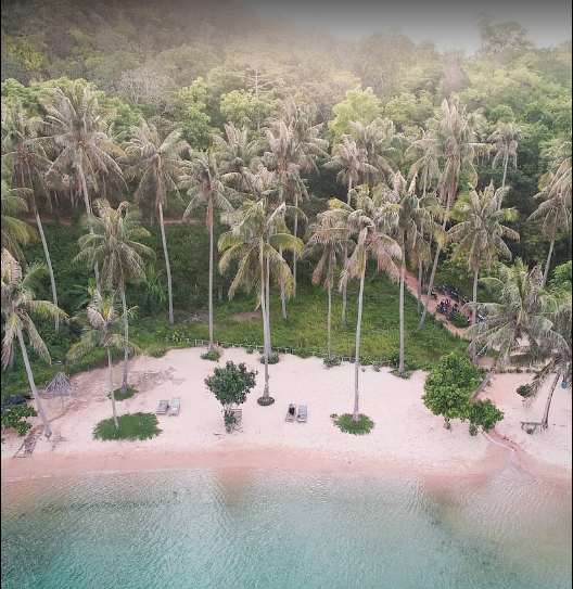 Pantai Alano 4