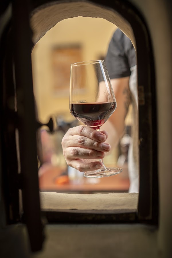 Wine window 5