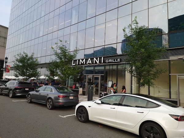 Limani Grille Seaport