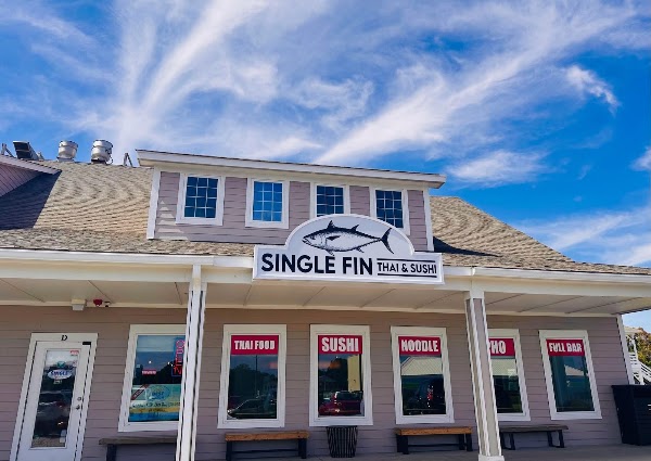 Single Fin Thai-Sushi Restaurant