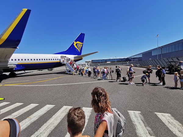 Carcassonne Airport 5