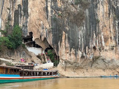 Pak Ou Caves