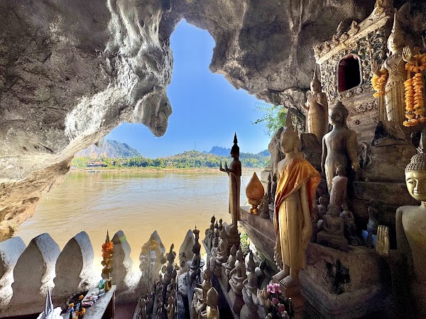 Pak Ou Caves 5