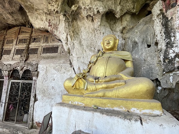 Pak Ou Caves 2