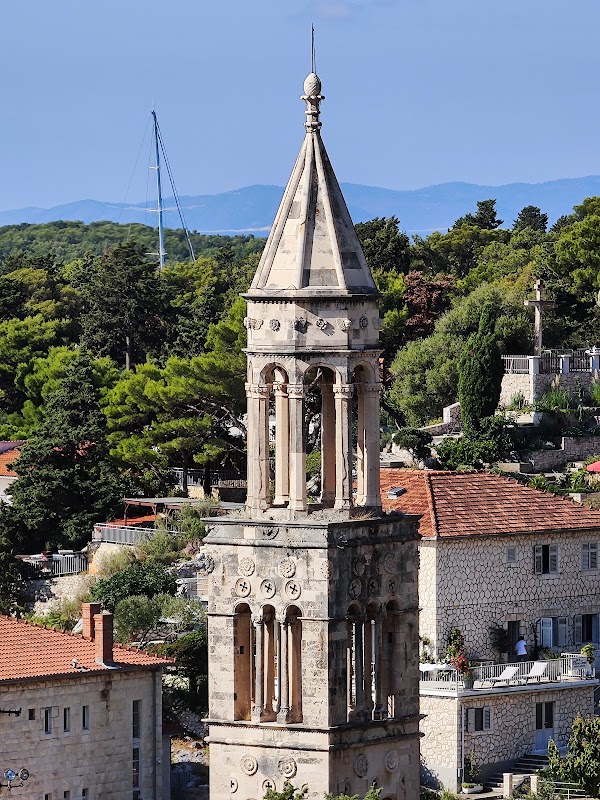Hvar 4