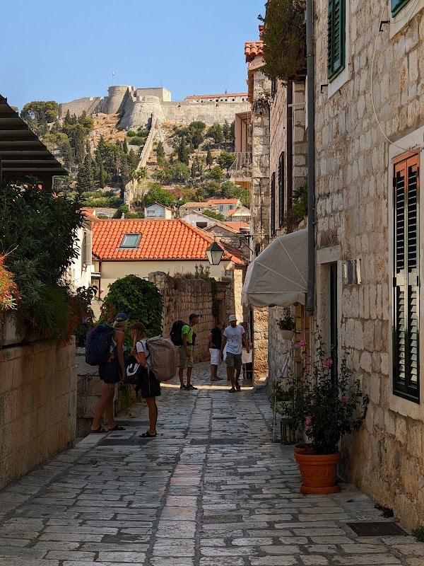 Hvar 3