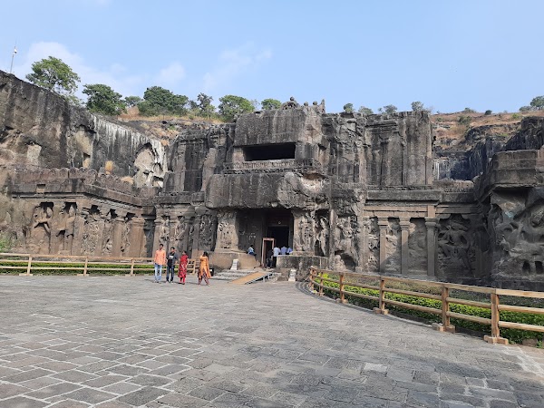 Rashtrakuta Era Shree Kailas Mandir (Verul) 3