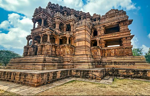 Sahastrabahu Mandir 1