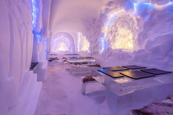 Snowman World