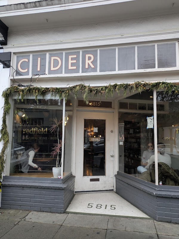 Redfield Cider Bar & Bottle Shop 2