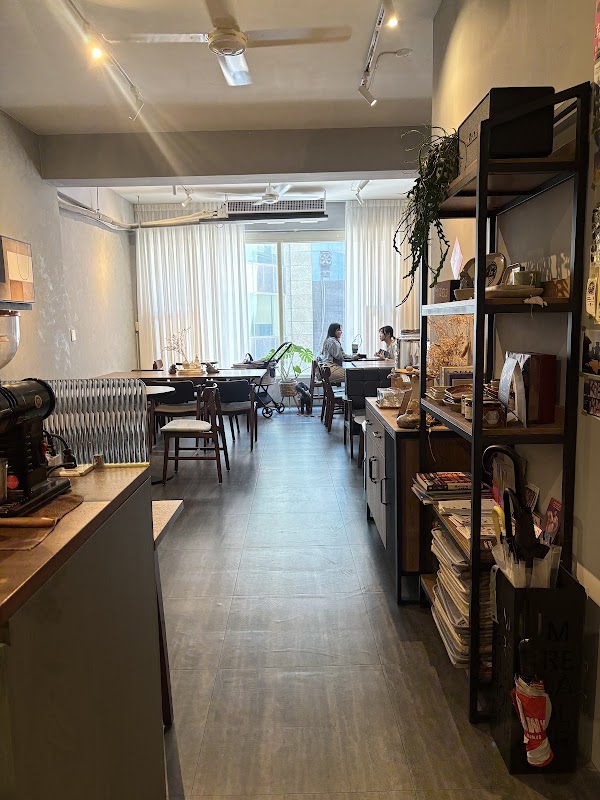 Alive Cafe 5