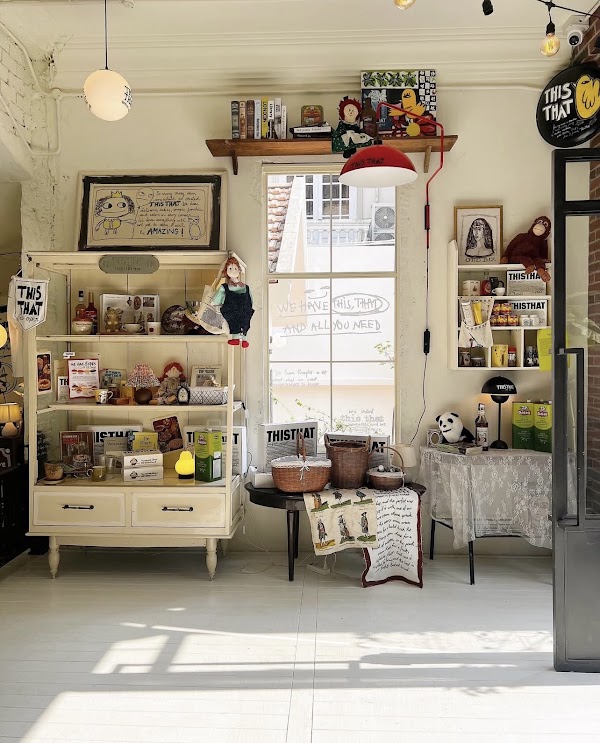 ThisThat Bakery Cafe