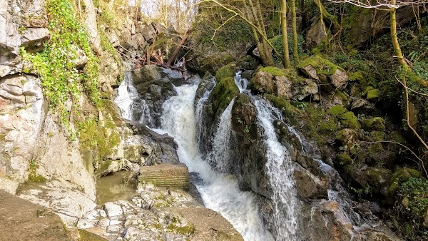 Sychryd Waterfall (Pwll Berw) 3
