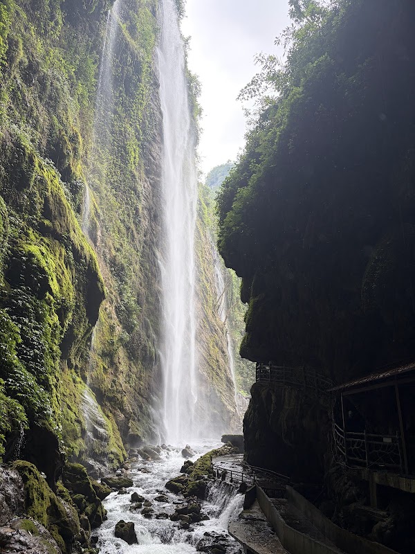 Gulongshan Scenic Area （South Gate）