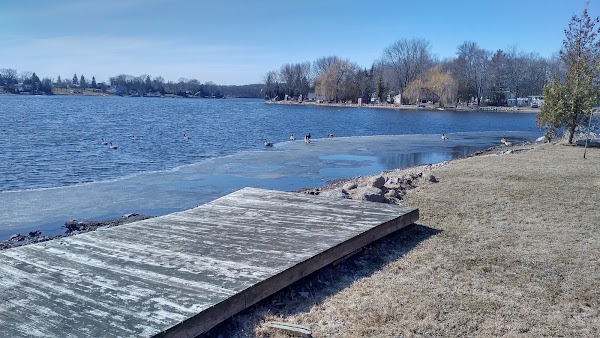 Curve Lake