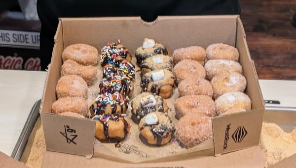 Doughnuttery 3