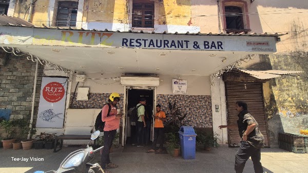 Cafe Ritz Restaurant & Bar