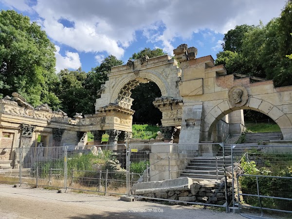 Schönbrunn Palace Park 3