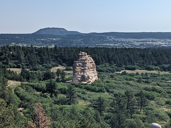 Monument 4
