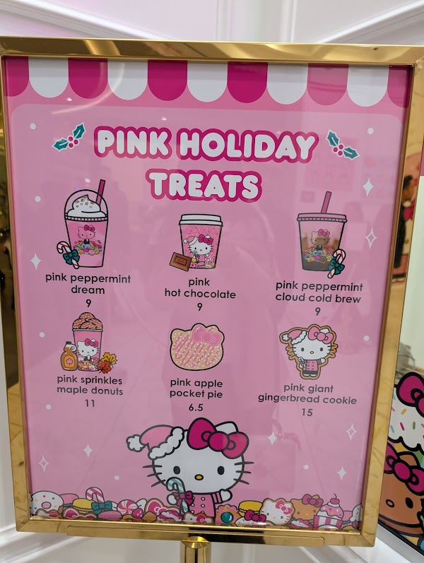 Hello Kitty Cafe 4