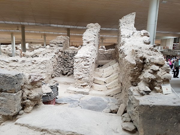 Akrotiri 3