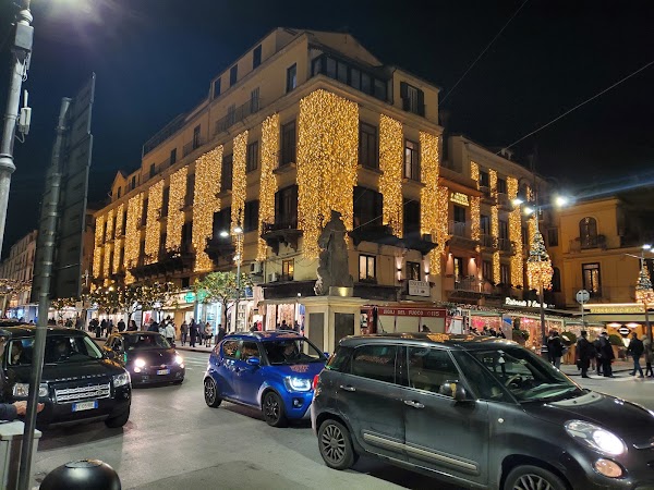 Piazza Tasso 4