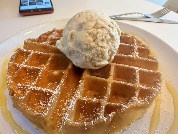 Seven Scoops and Bakes 4