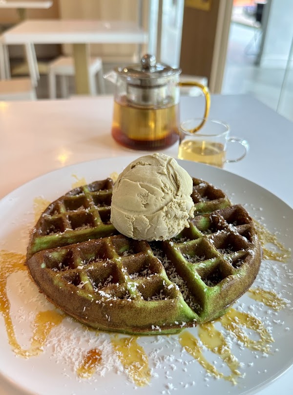 Seven Scoops and Bakes 3