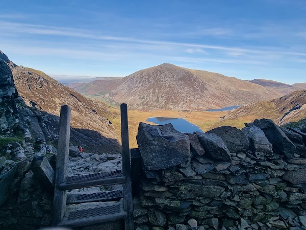 Y Garn 4