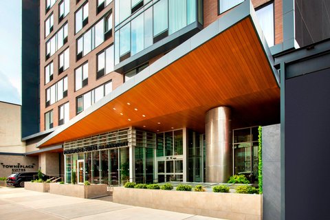 KOOM Week 2026 NYC: Where to Stay