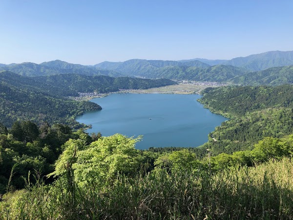 Lake Yogo 1