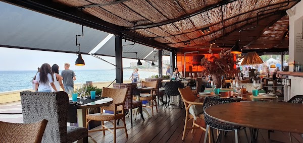 Restaurant & Lounge Club Es Blanc