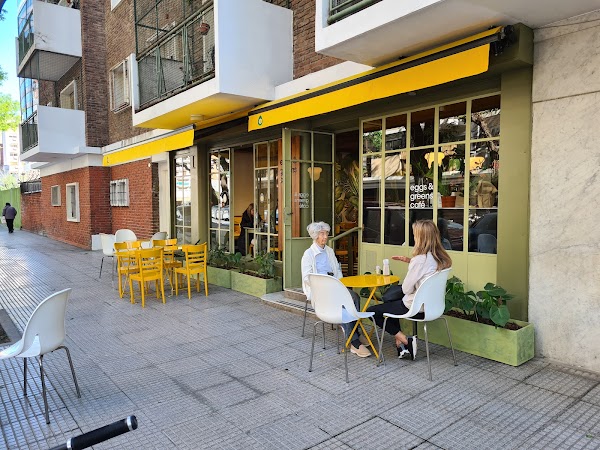 Eggs & Greens Café