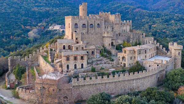 Requesens Castle