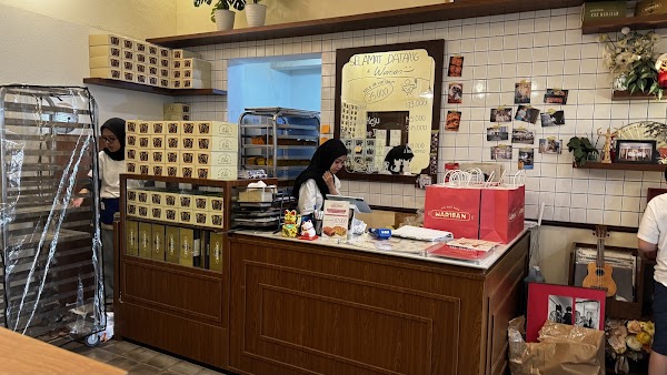 WARISAN Kue Oleh Oleh 2