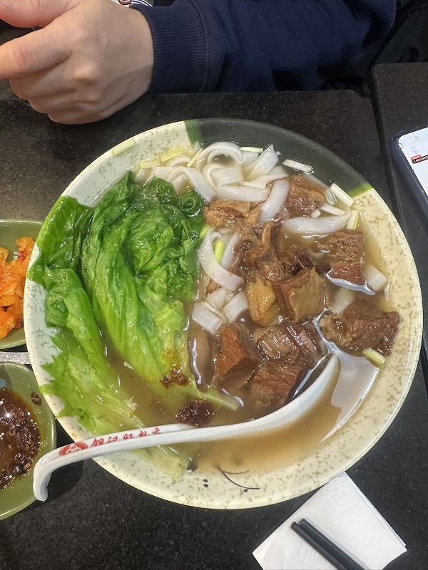Yinji Rice Noodle Rolls Store 2