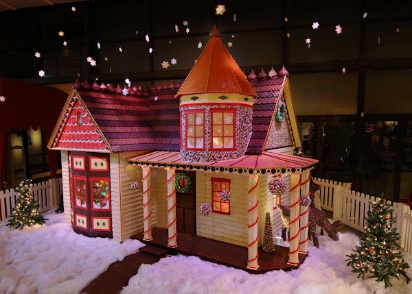 Lilliput Play Homes 3