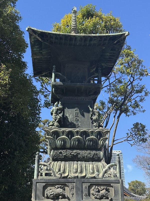 Sensō-ji Temple 4