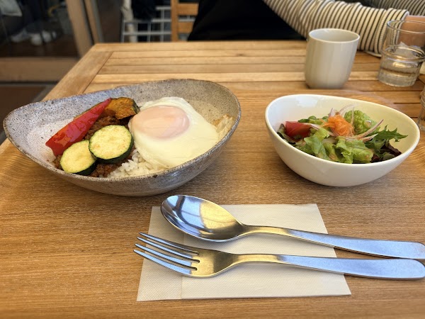 dan dan cafe 4