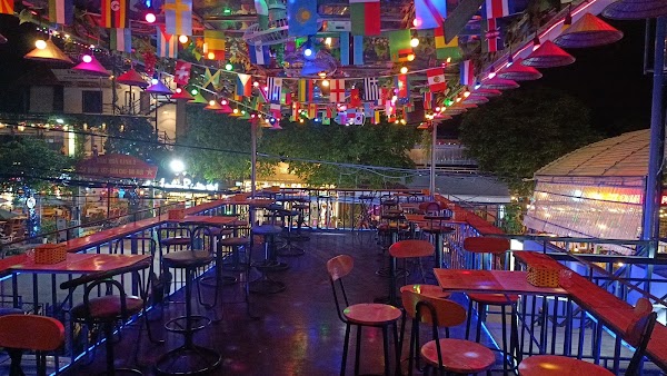 Bus bar pub tam coc 1