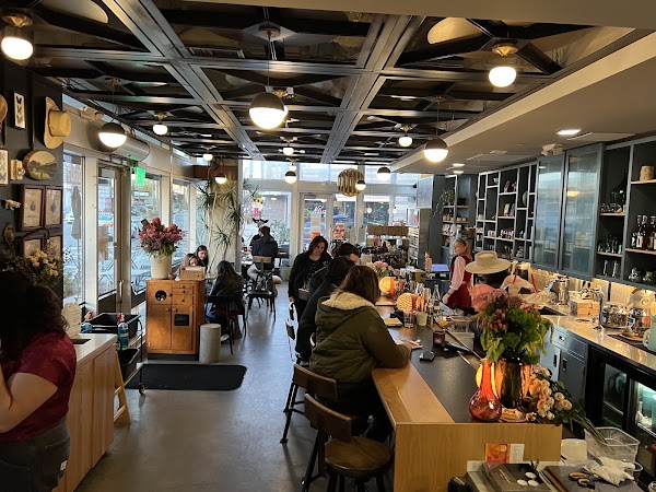 MillCross Coffee Bar & Kitchen / La Sabina Wine Bar