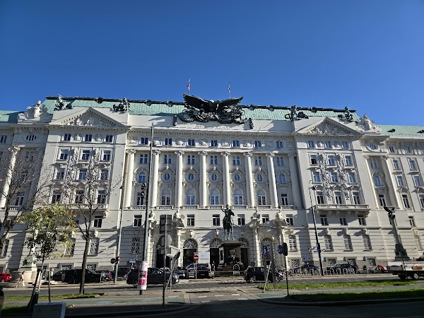 Regierungsgebäude 1
